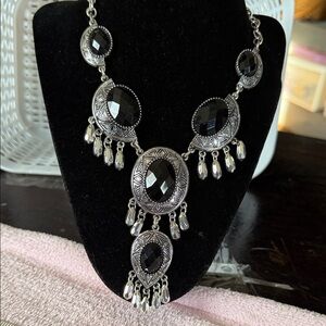 Elegant Black and Silver Necklace